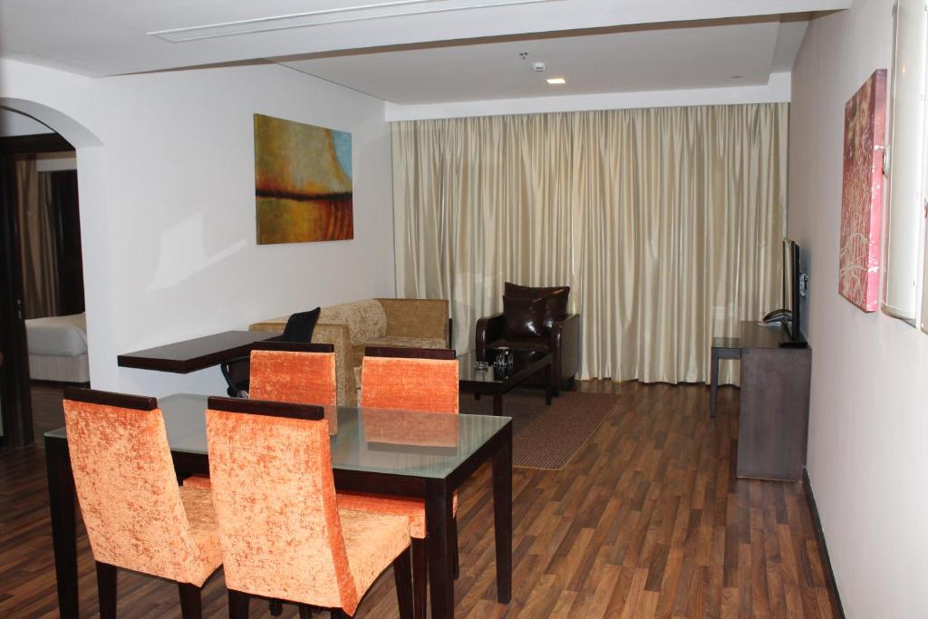 فندق جولدن توليب للأجنحة الفندقية(Golden Tulip Al Khobar Suite Hotel)