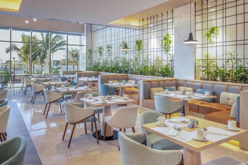 فور بوينتس شيراتون كورنيش جدة