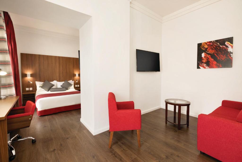 فندق رمادا إنكور الخبر