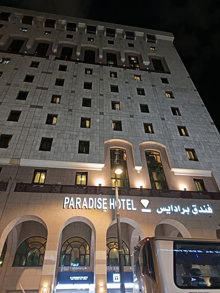 Paradise Hotel