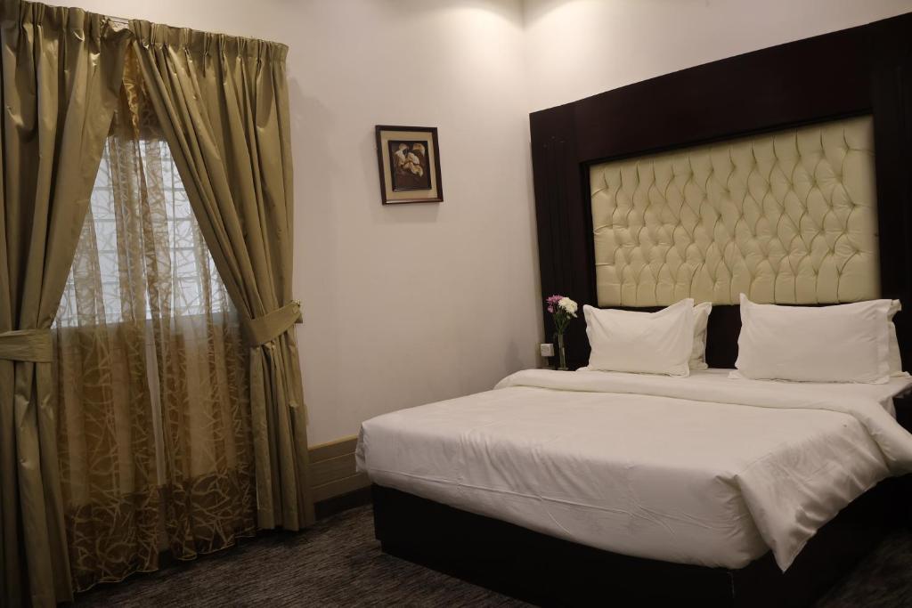 hotel image 15