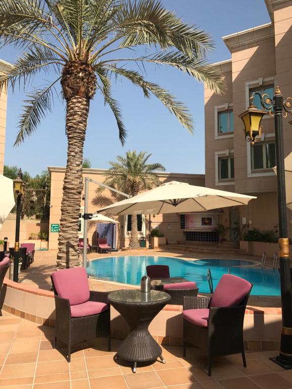 فندق هوليداى ان الخبر(HOLIDAY INN)