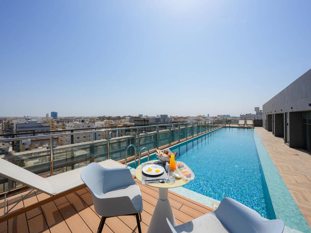 فندق كازا ديورا(Casa Diora Hotel)