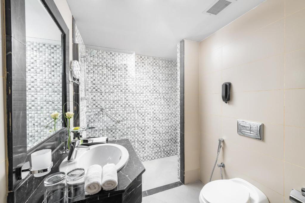 فندق واجهة طيبة