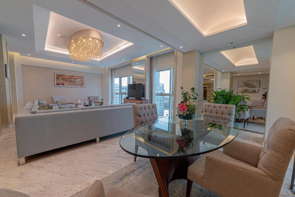 فندق ذا فينيو جدة الكورنيش