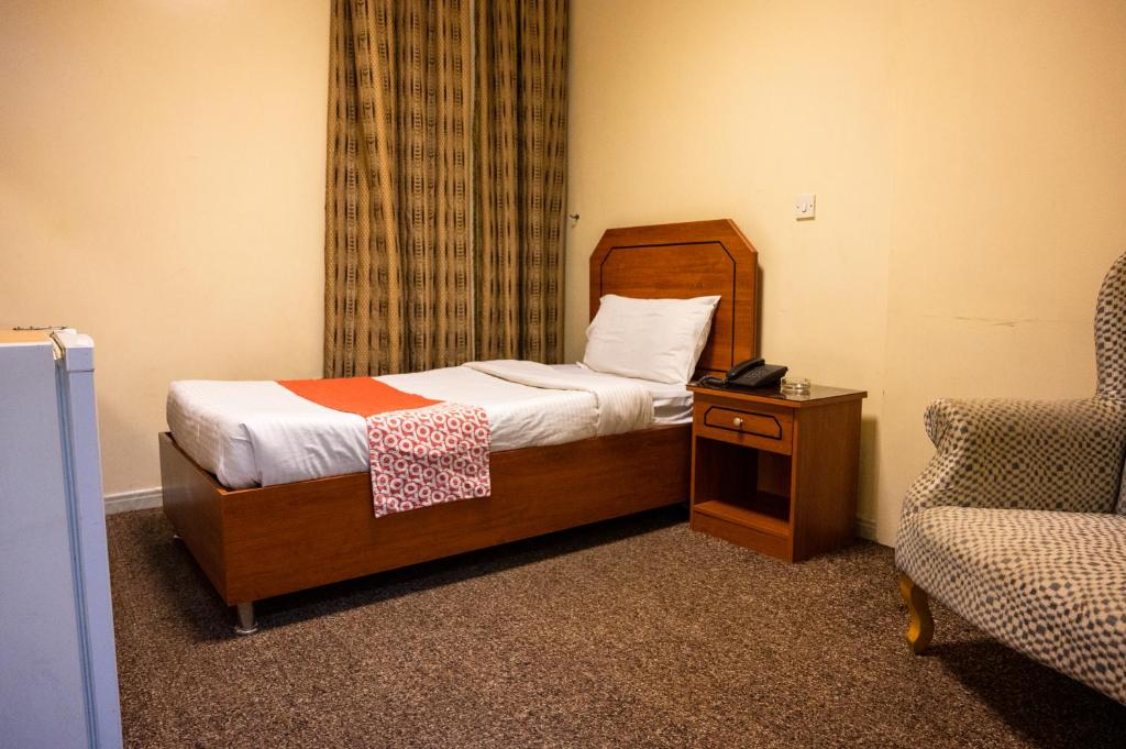 Oyo 150 Al Hamra Palace Al Aswaq