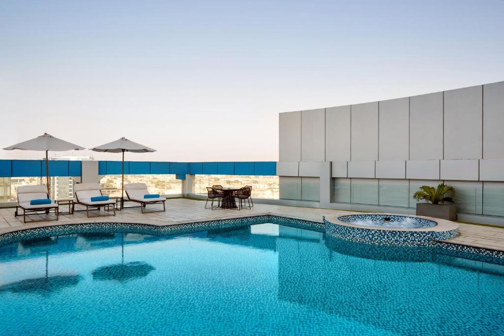 NOVOTEL JEDDAH TAHLIA