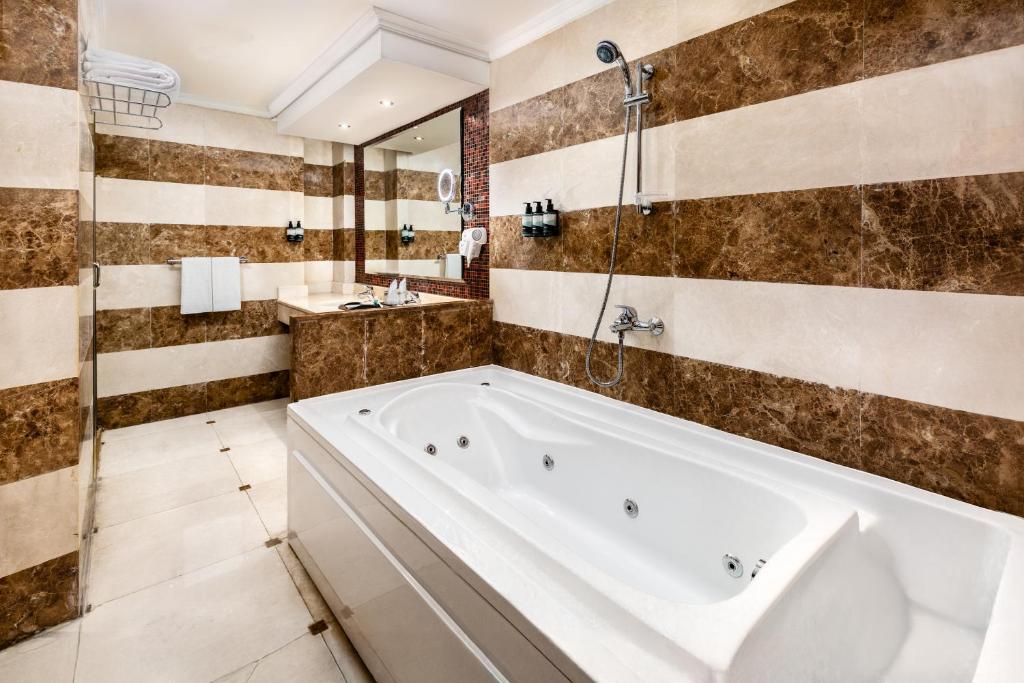 hotel image 15