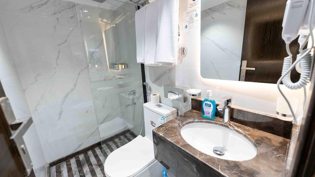 فندق آفاق السلام الذهبي