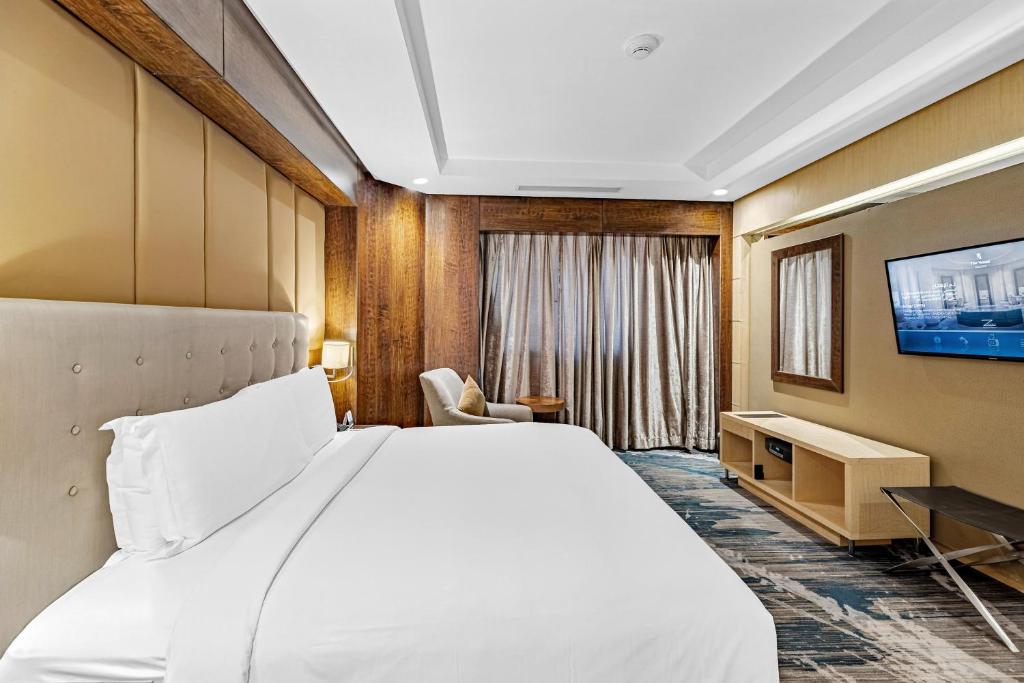 فندق ذا فينيو جدة الكورنيش