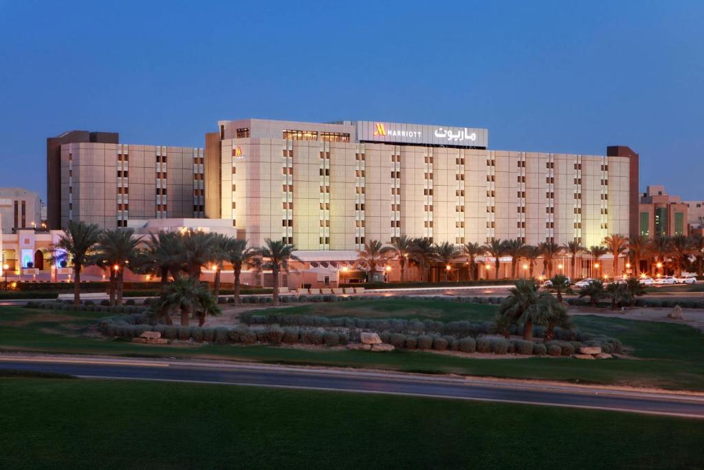 فندق الرياض ماريوت(RIYADH MARRIOTT HOTEL)