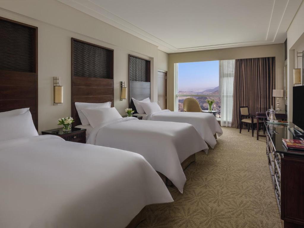 Makkah Clock Royal Tower - A Fairmont Hotel