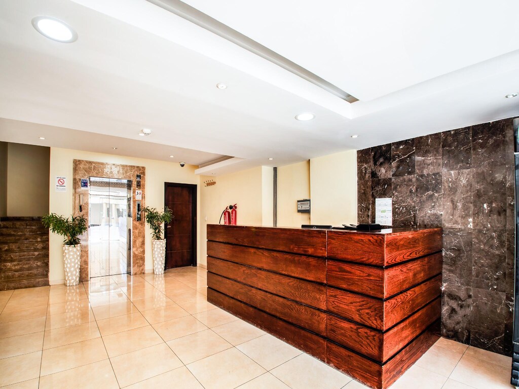 Oyo 200 Majestic Homes