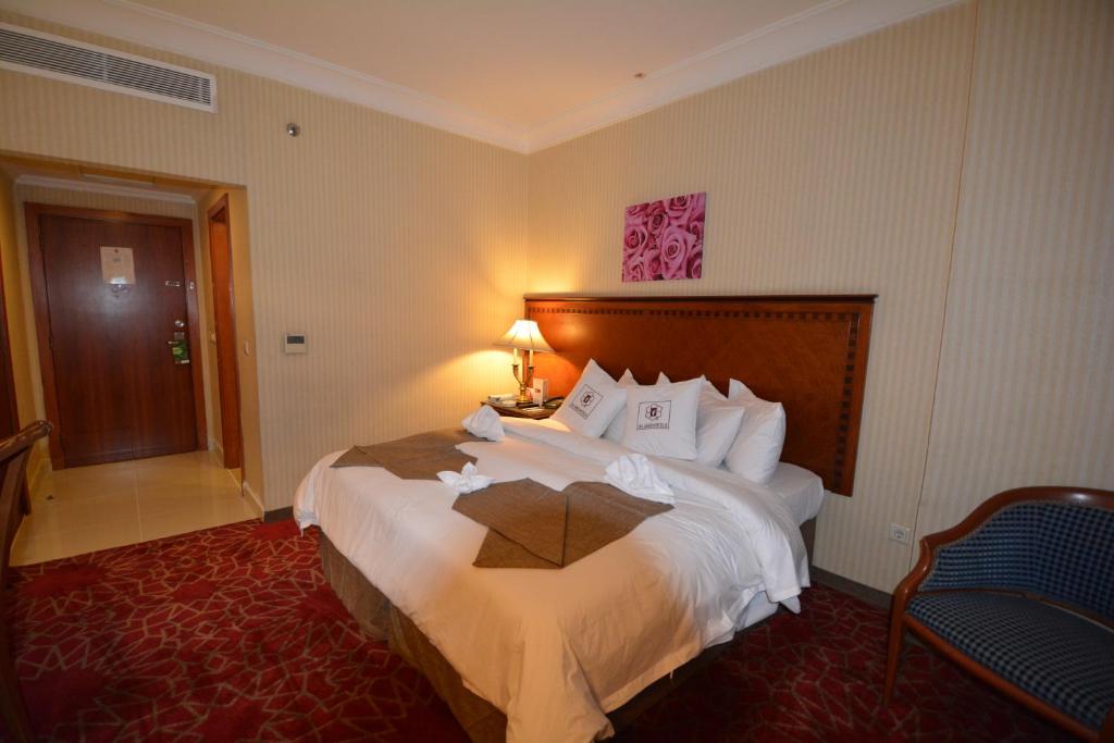 الحياة جراند 