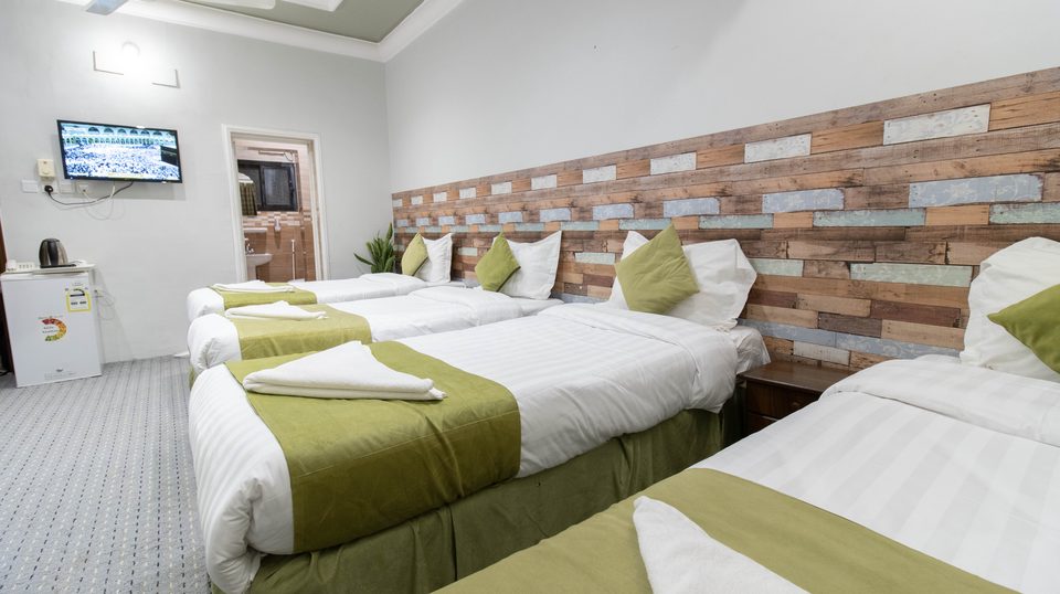  Paradise Nice Hotel Alnuzha