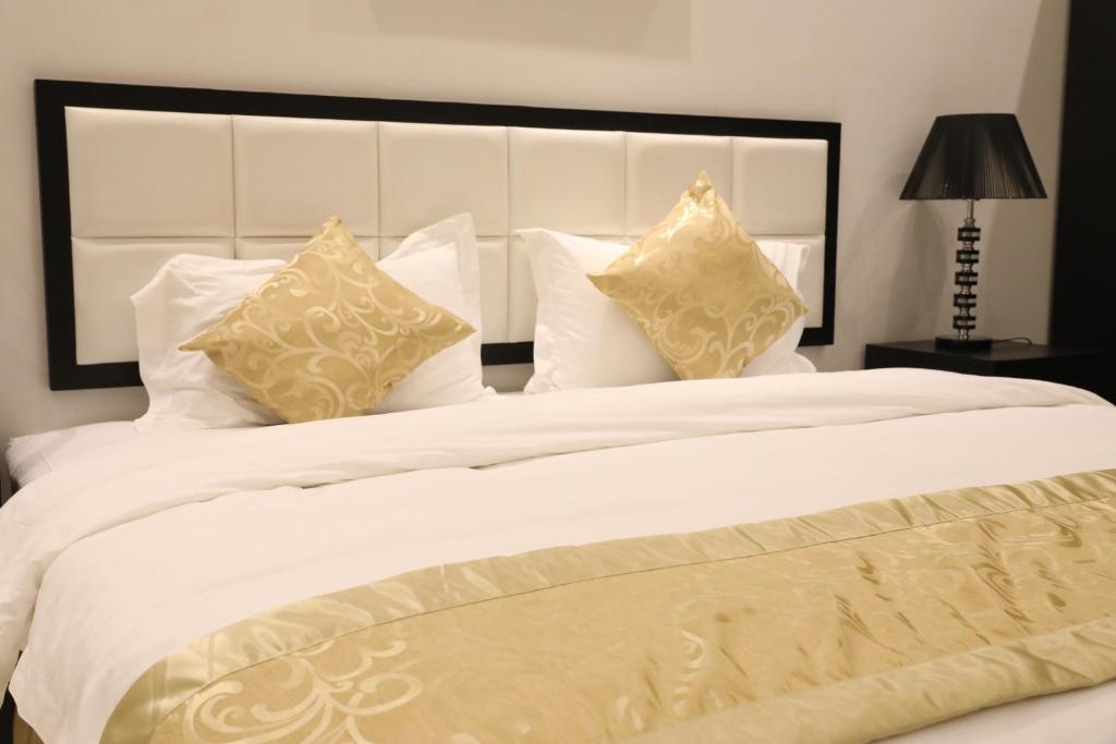 QUIET ROOMS SUITES BY QUIET ROOMS