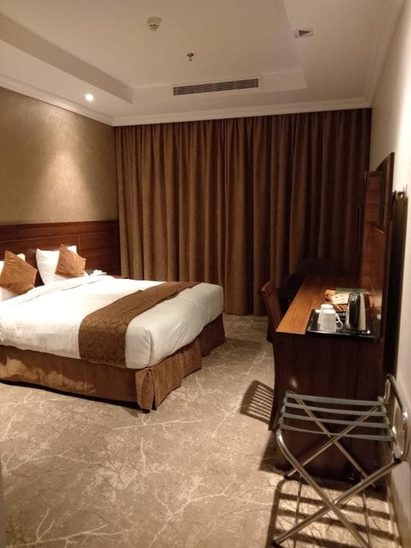 Multaqa Aleiman 2 Hotel 