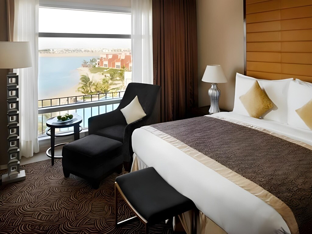 فندق ومنتجع ينبع (موفنبيك)(Hotel and Resort Yanbu)