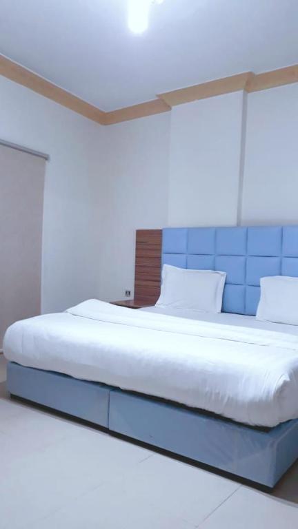 القبة الذهبية للأجنحة الفندقية 2(Al Quba Al Thahbia Hotel Suites 2)