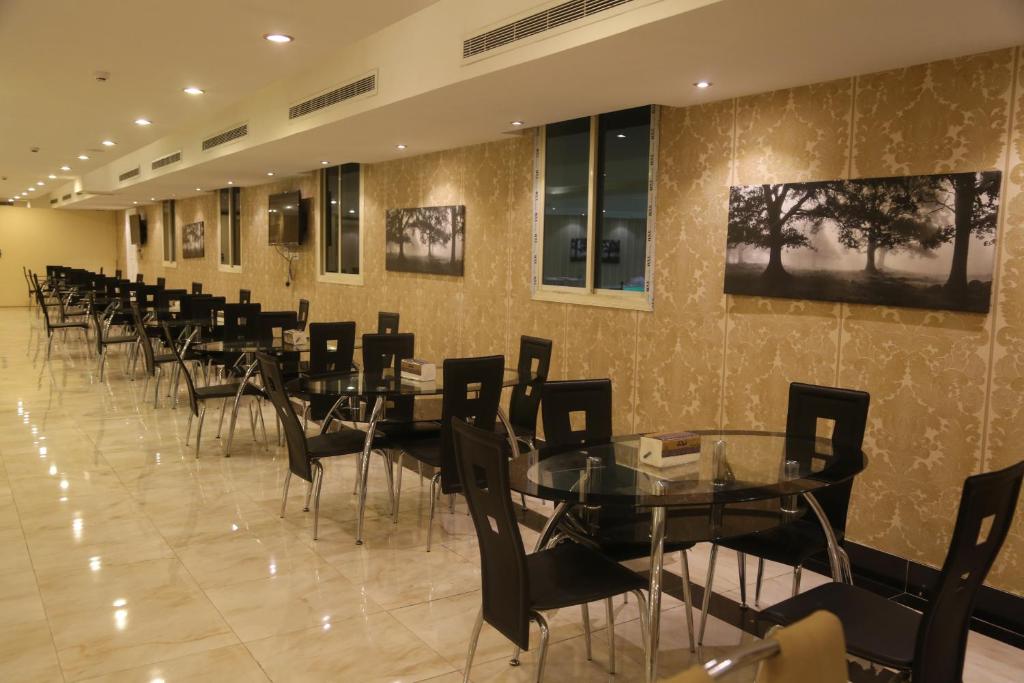فندق برج السيف(Al Seef Tower Hotel)