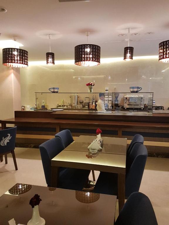 فندق سويس بلو الزهراء(Swiss Blue Al Zahraa Hotel)