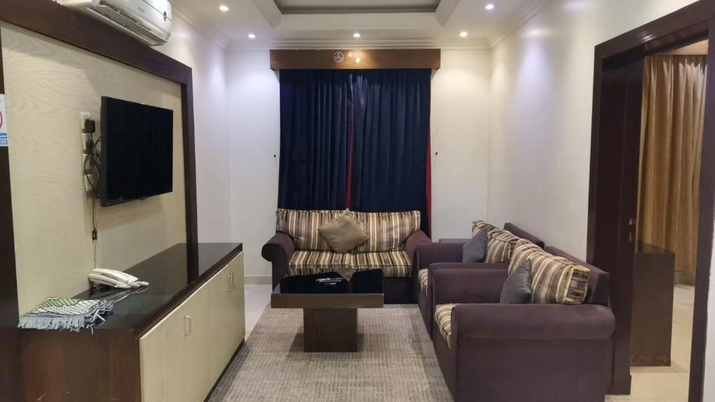 Golden M1 Serviced Apartments