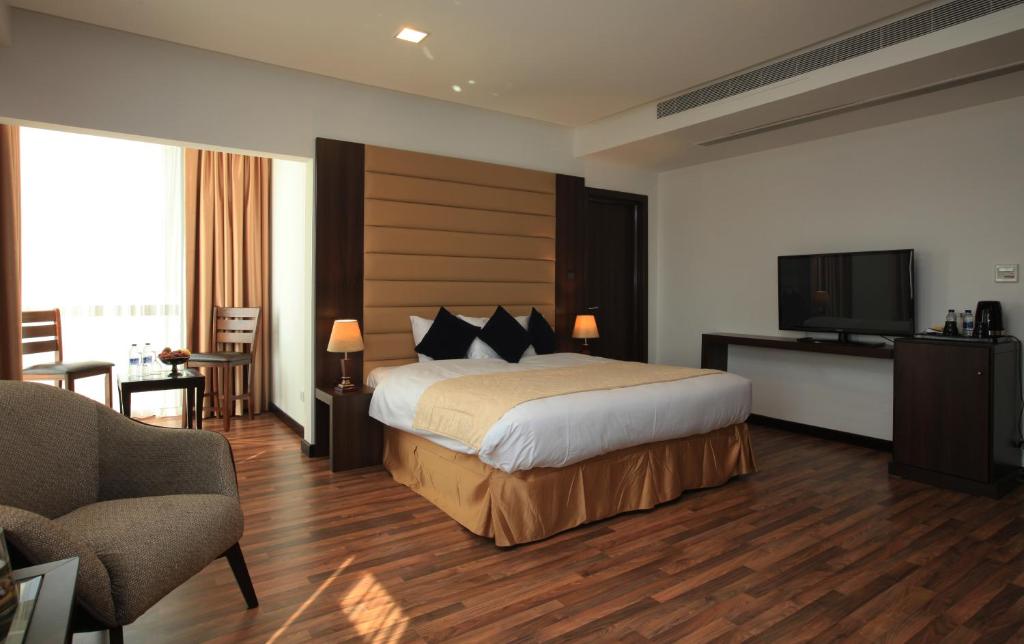 فندق جولدن توليب للأجنحة الفندقية(Golden Tulip Al Khobar Suite Hotel)