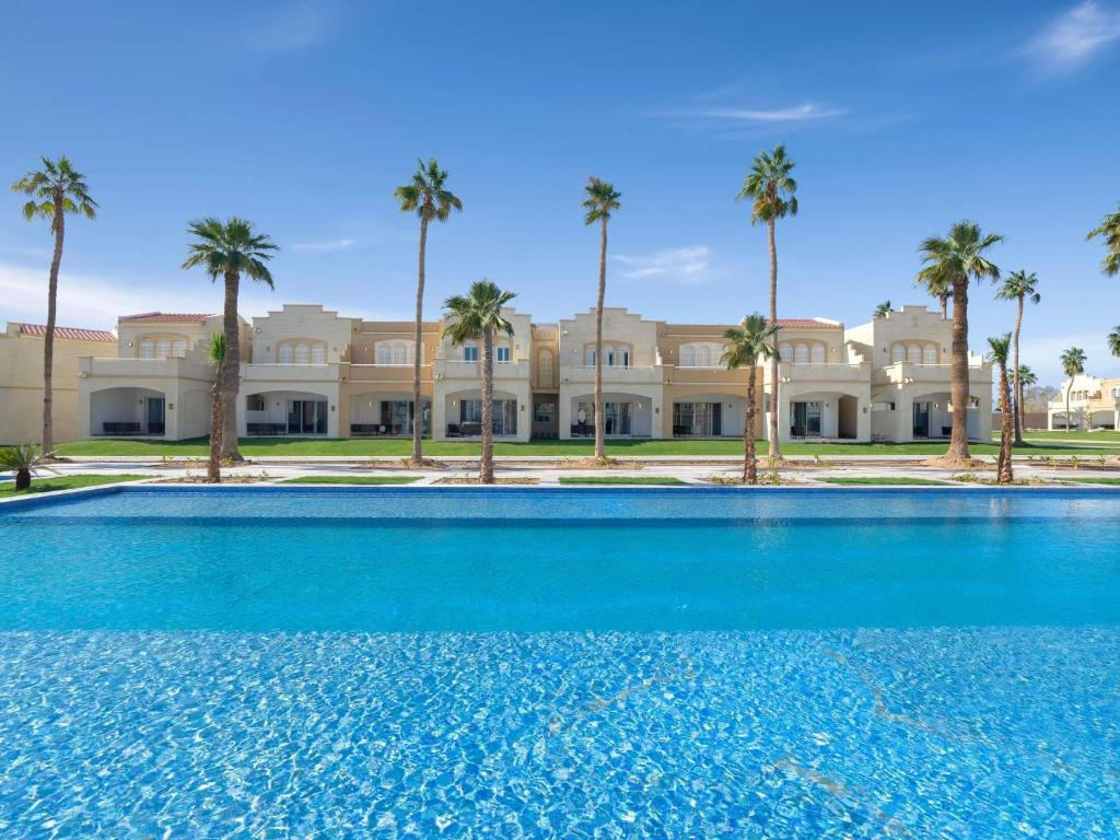 ريكسوس أبحر جدة منتجع وفيلات