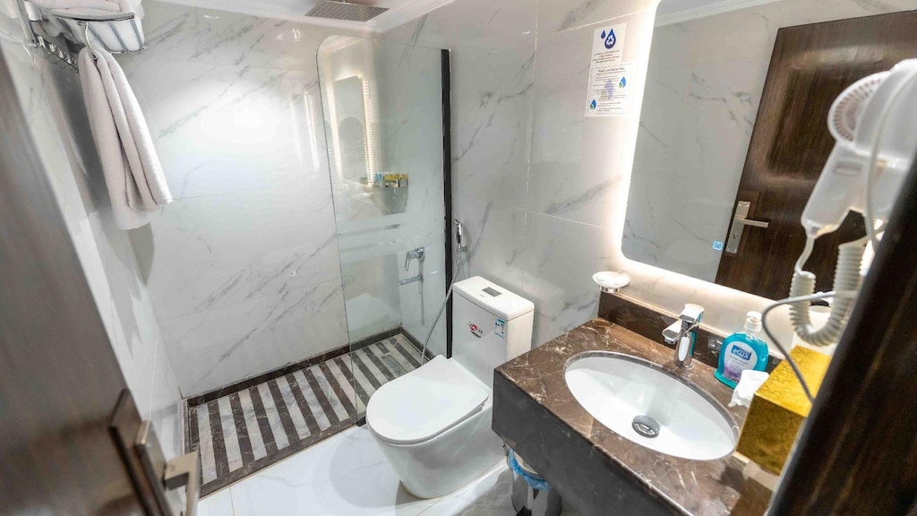 فندق آفاق السلام الذهبي