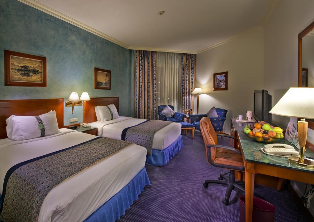 فندق هوليداى ان الخبر(HOLIDAY INN)