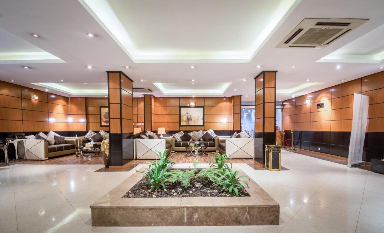 Al Muhaidb Al Takhassosi Abaqrino