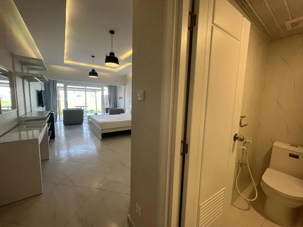 منتجع شاطئ النخيل