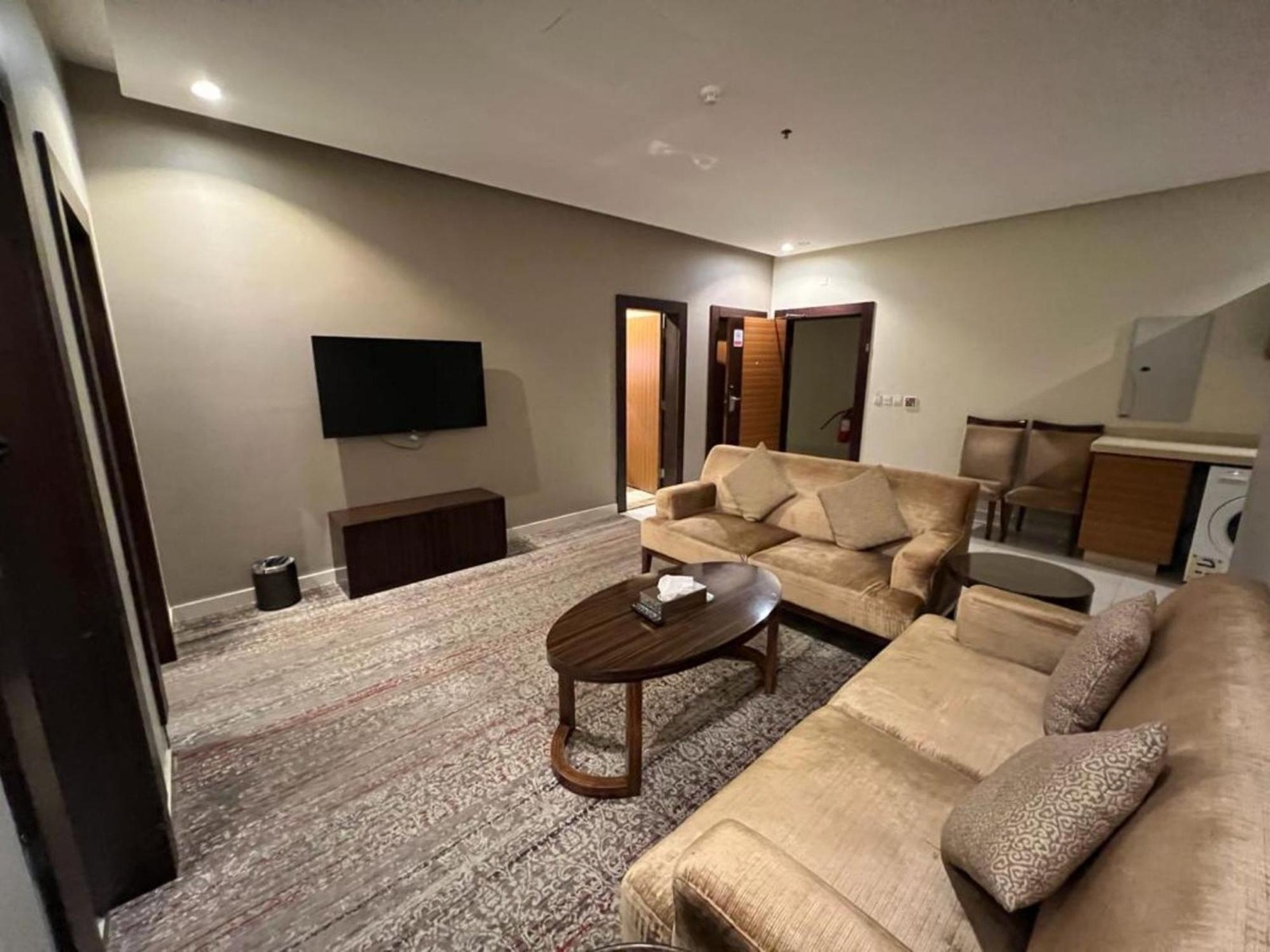 Obhur Home Hotel Apartments