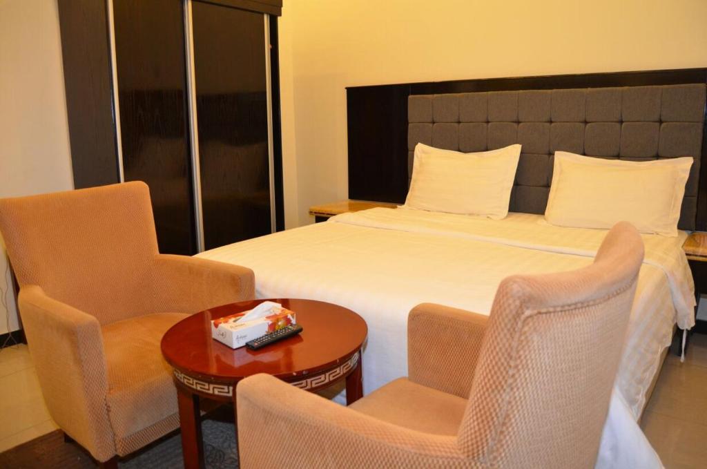 Fakhamet Al Taif Hotel Apartments 1