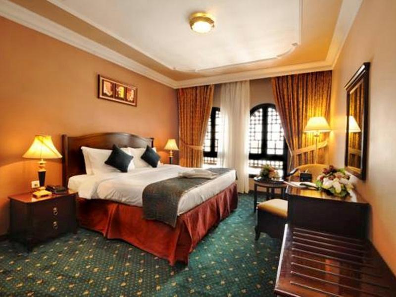 أجنحة طيبة آراك