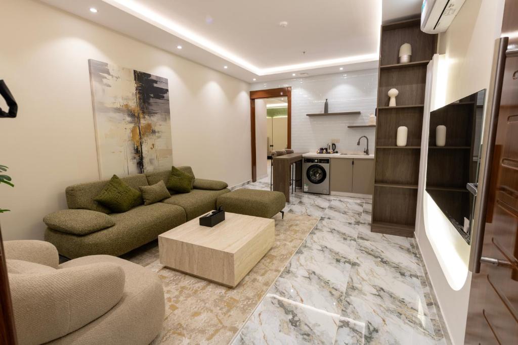 Luxury Suites Hotel Apartments