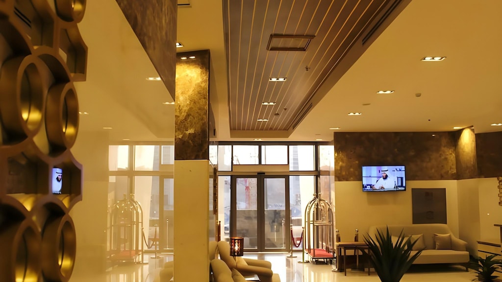 فندق لمار اجياد الاول 