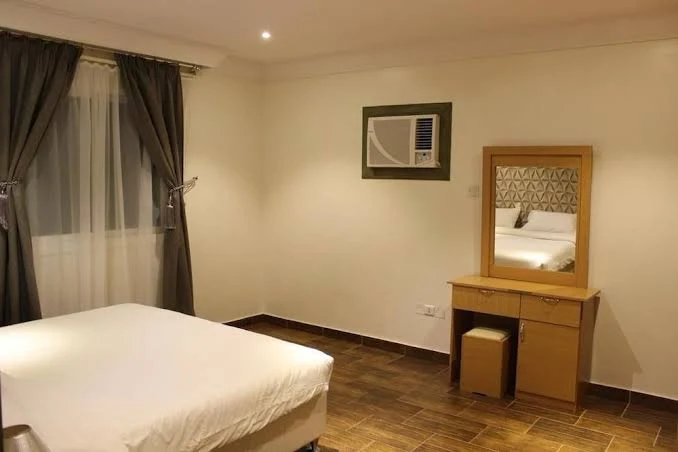 Al Amoria Furnished Apartments 5