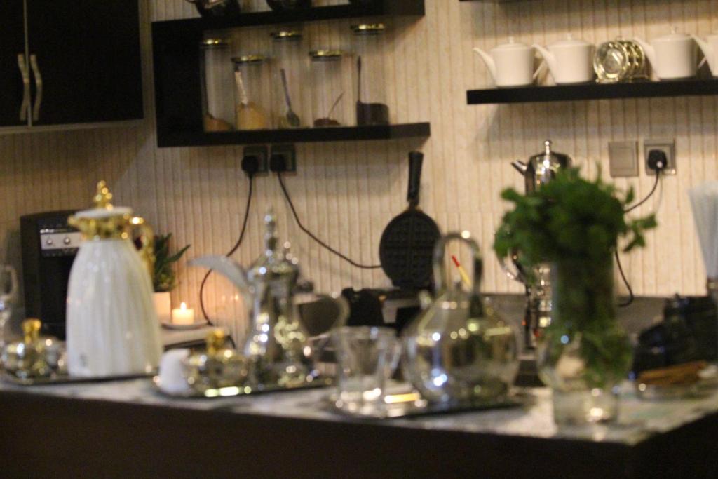 Aros Alfaisaliah Furnished Units