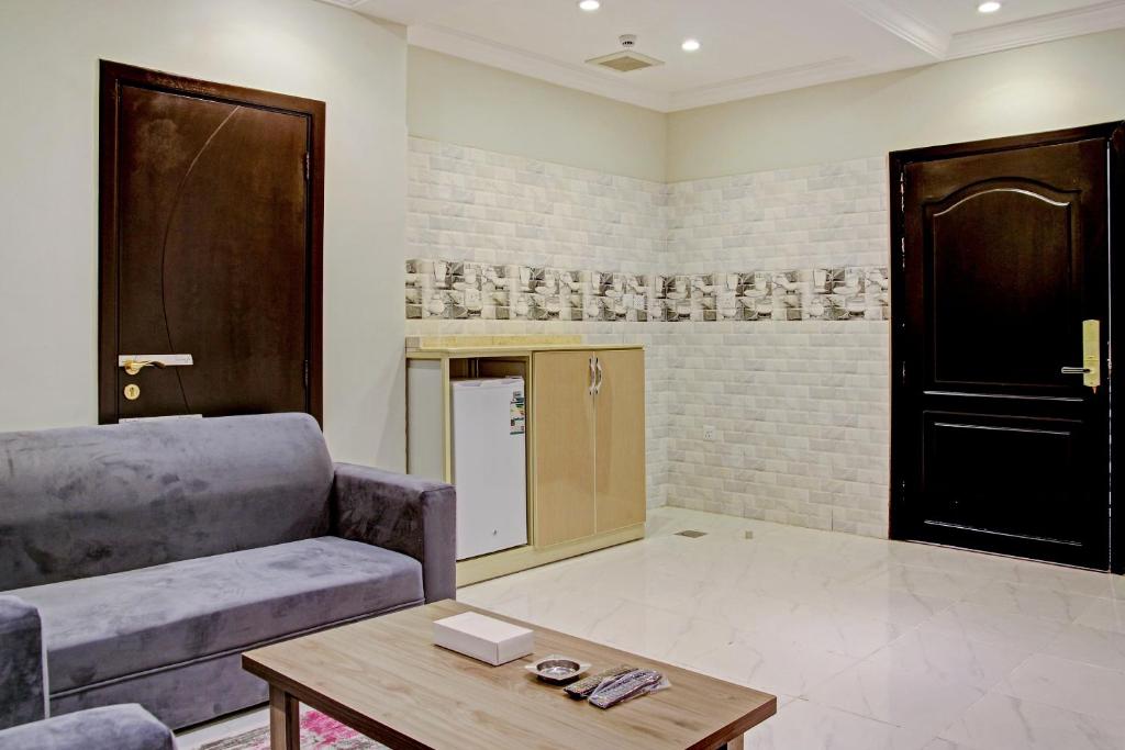 OYO 597 Al Tamayoz Al Raqi