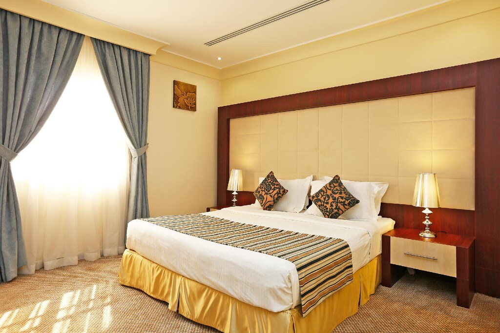 أويو رومز 103