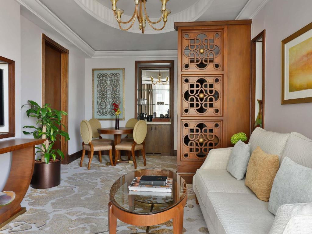 فندق قصر مكة رافلز