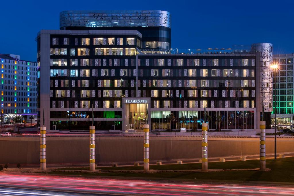 فريزر سويتس الرياض