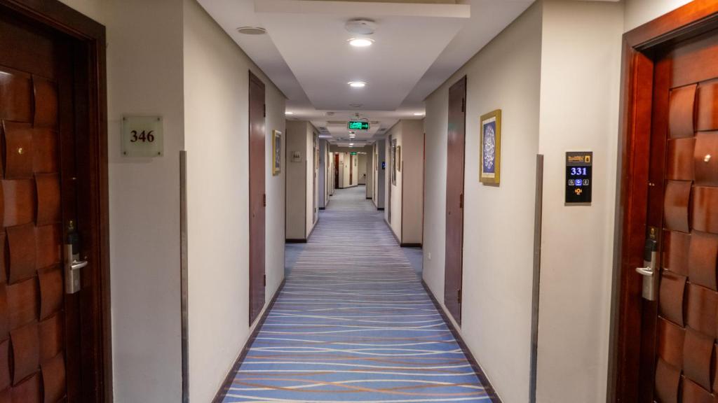 Al Safwah Hotel Tower 3