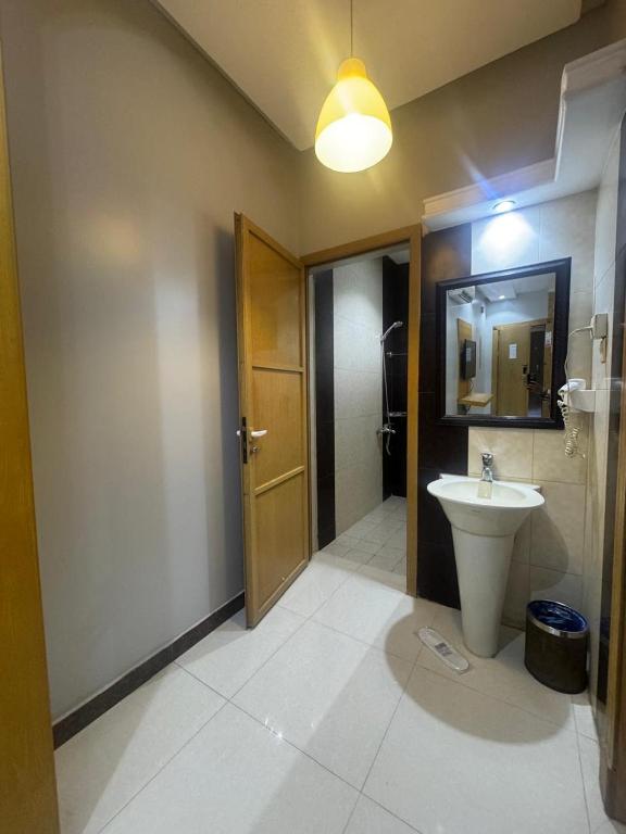 Hams Suites Serviced Apartments 2