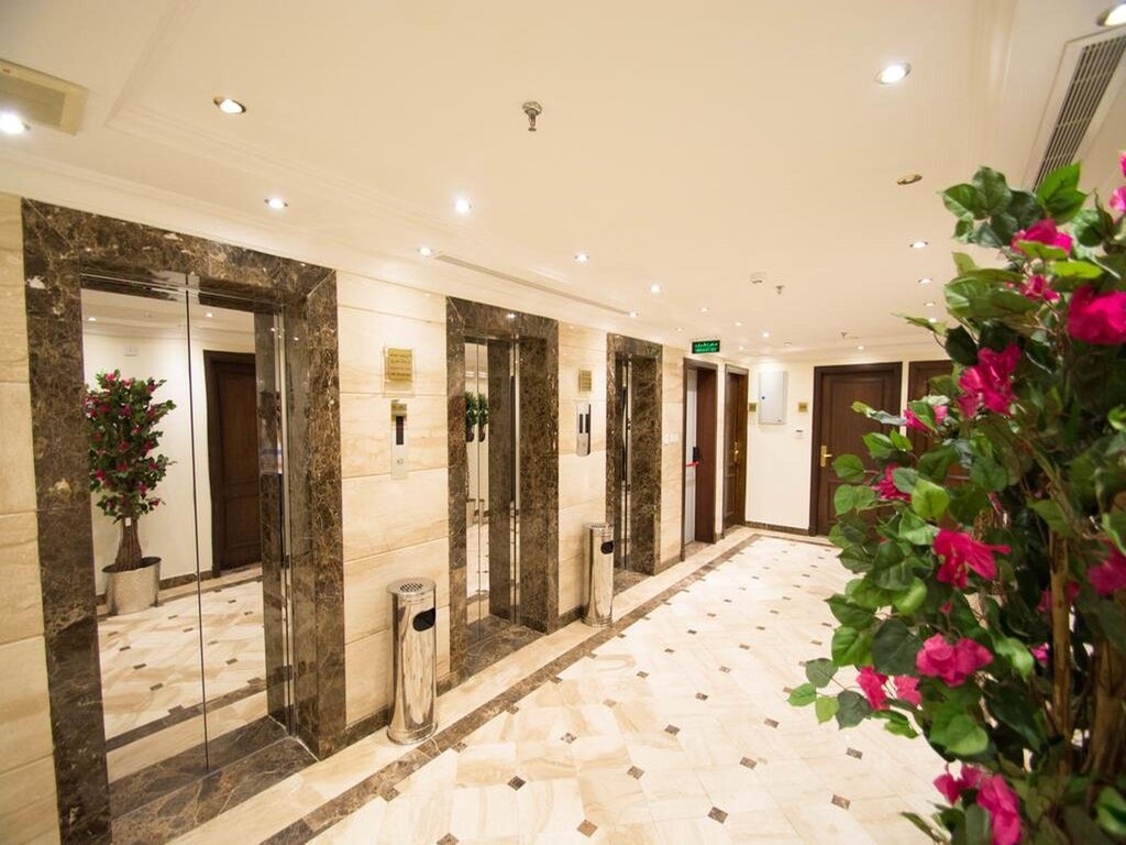 Majed Al Mohajreen Hotel  EX ( Al Nosour Al Mohajreen Hotel)