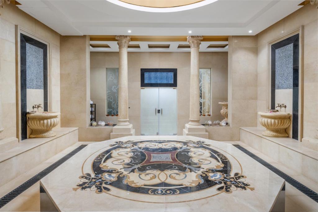 فندق ذا فينيو جدة الكورنيش