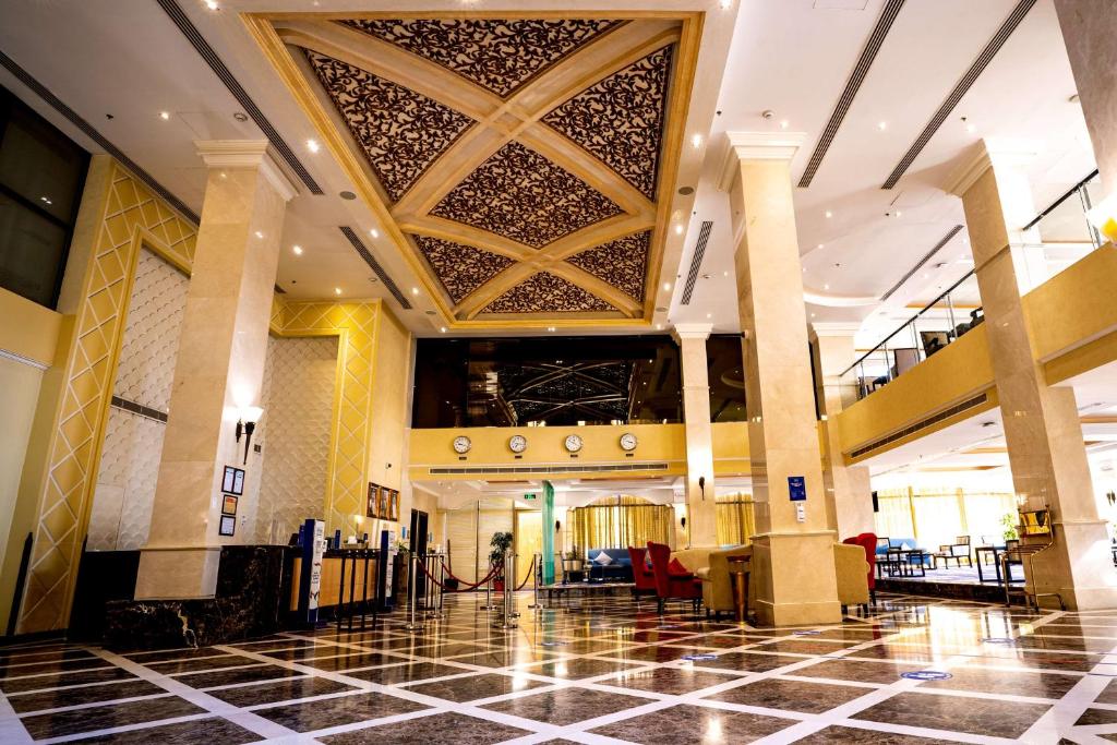 دبل ترى من هيلتون الظهران