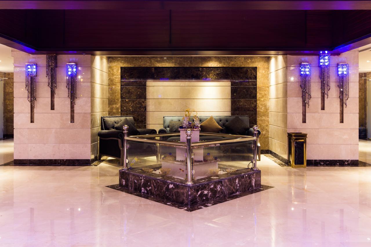 Al Bayraq Hotel - Makkah