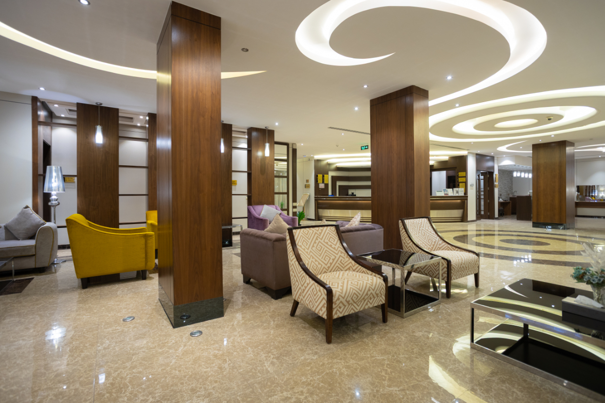 توباز للشقق المخدومة